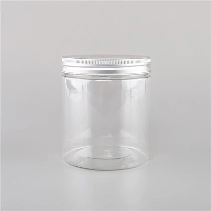 Frascos de plástico con tapas de metal