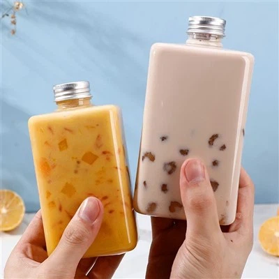 What are the packaging advantages of square beverage bottles